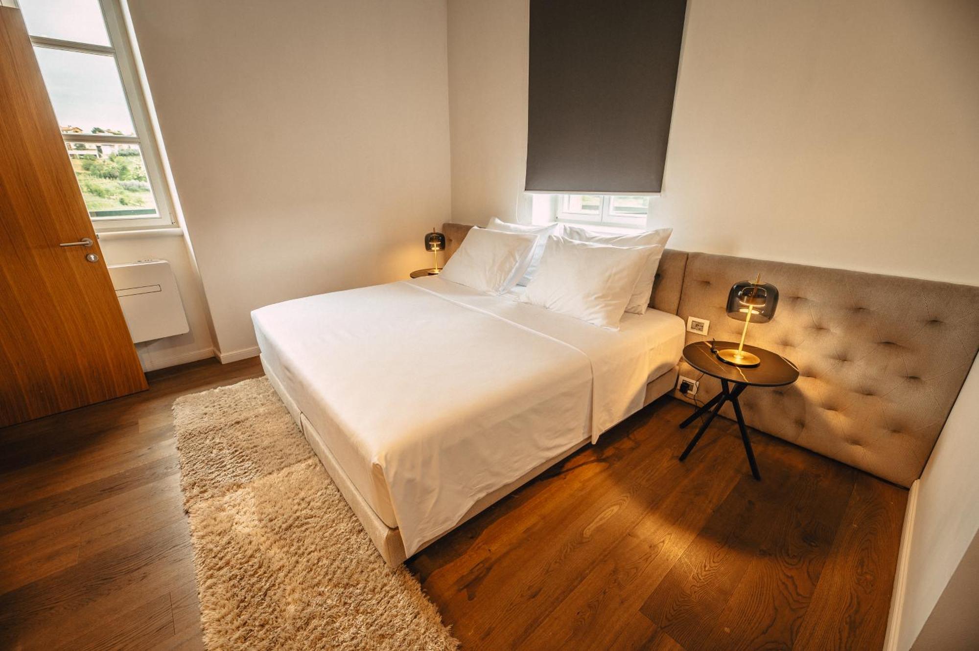 Hotel Gredic Dobrovo Kültér fotó